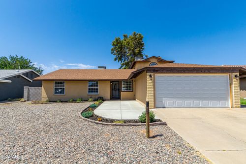 5522 W Carol Ave, Glendale, AZ, 85302-3227 | Card Image