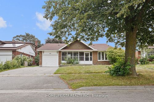 main-821 Ferndale St, Oshawa, ON, L1J5L8 | Card Image