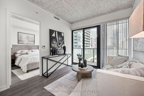 304-161 Roehampton Ave, Toronto, ON, M4P0C8 | Card Image