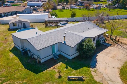 21825 Pitt Way, Wildomar, CA, 92595-8812 | Card Image