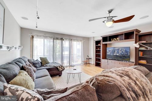 116 South St, PHILADELPHIA, PA, 19147-2419 | Card Image