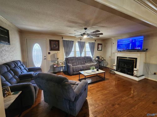 703 Rock Cliff Rd, Hamilton, AL, 35570-5908 | Card Image