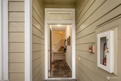 533 241st Lane Se, Townhouse with 1 bedrooms, 1 bathrooms and 2 parking in Sammamish WA | Image 3