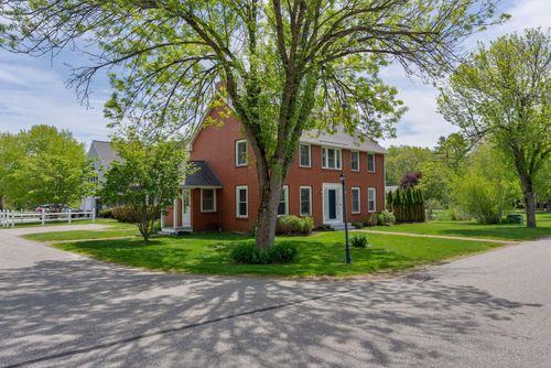 e-1-1 Ephraim Tyler Way, Kennebunk, ME, 04043-7361 | Card Image
