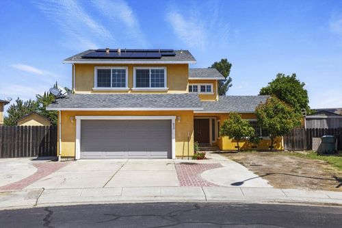 800 Treasure Lane, Manteca, CA, 95337 | Card Image