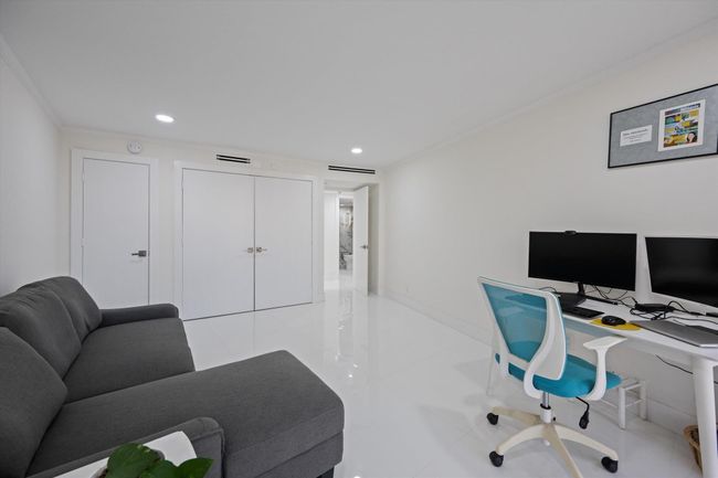 APT-4C1 - 3400 S Ocean Blvd, Condo with 2 bedrooms, 2 bathrooms and null parking in Palm Beach FL | Image 33