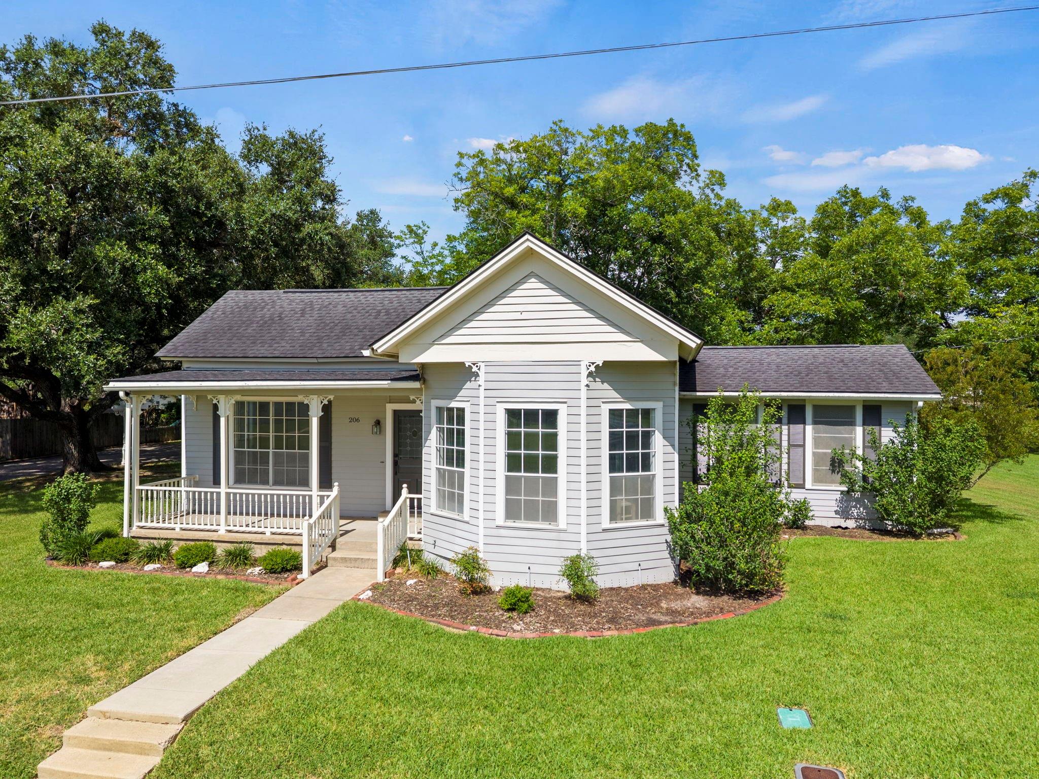 Residential in Hallettsville 2