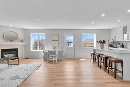 214 Royal Birch View Nw, Calgary, AB, T3G5J8 | Card Image