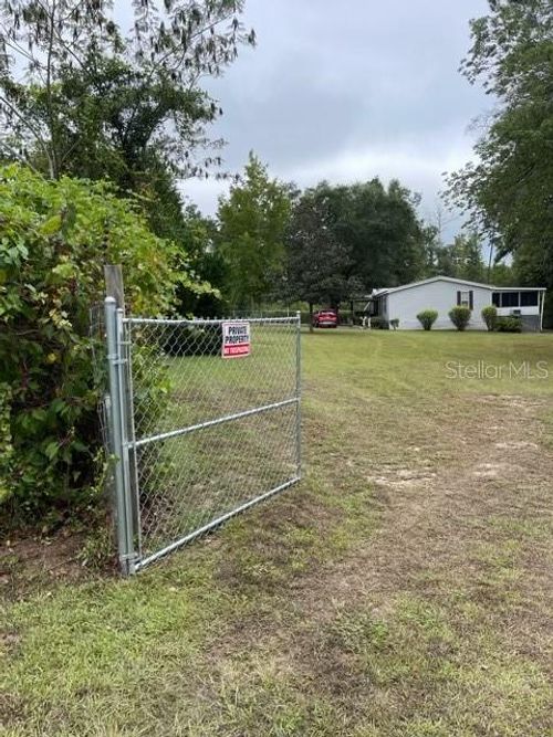 3590 Peanut Rd, Cottondale, FL, 32431-6814 | Card Image