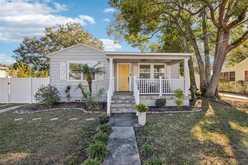 704 W Fribley St, TAMPA, FL, 33603-5526 | Card Image