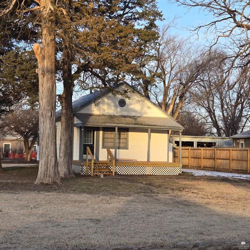 301 N Poplar St, Solomon, KS, 67480-8234 | Card Image