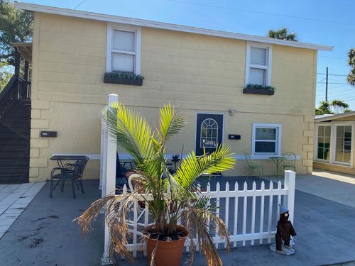 203 Se 2nd Ave, Okeechobee, FL, 34974-4305 | Card Image