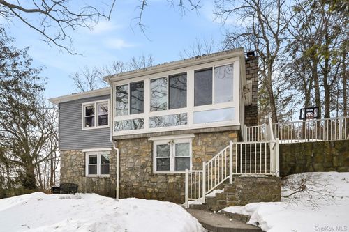 718 Hill Dr, Mahopac, NY, 10541-2720 | Card Image
