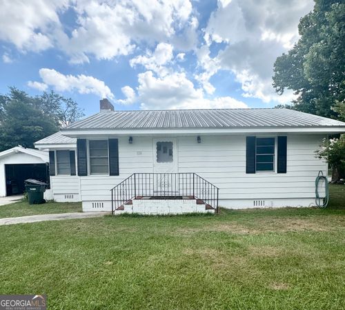 120 James St, Reidsville, GA, 30453-4716 | Card Image