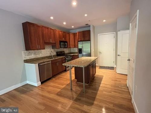 113-1800 Wilson Blvd, ARLINGTON, VA, 22201-6603 | Card Image
