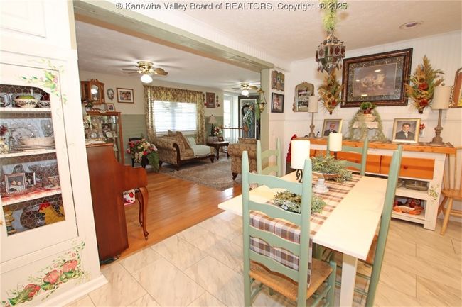 960 Grandview Rd, House other with 4 bedrooms, 3 bathrooms and null parking in Daniels WV | Image 20