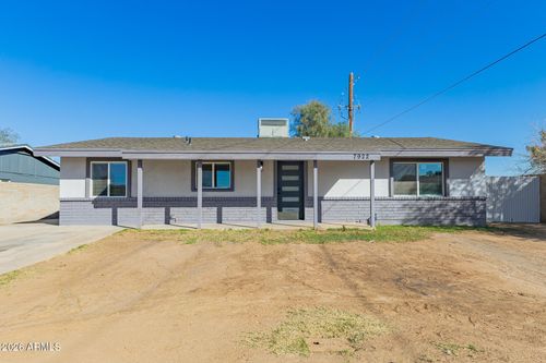 7922 W Clayton Dr, Phoenix, AZ, 85033-2225 | Card Image