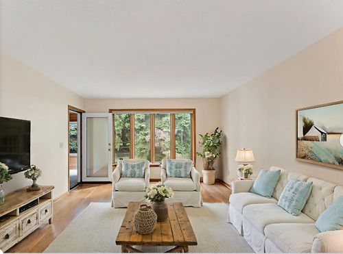 3434 Silver Ln Ne, Saint Anthony, MN, 55421-4444 | Card Image