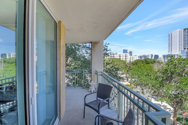 APT-305 - 403 S Sapodilla Ave, Condo with 2 bedrooms, 3 bathrooms and null parking in West Palm Beach FL | Image 34