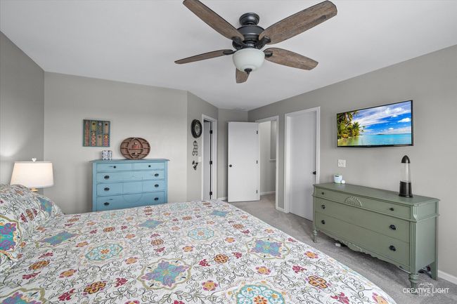 This room also has a large walk-in closet and en s | Image 15