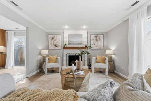 61 N Leigh Ave, Campbell, CA, 95008-2420 | Card Image