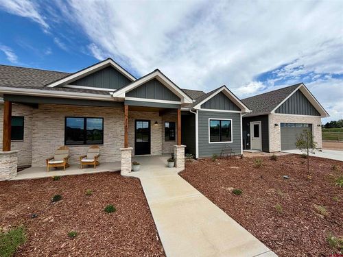 15420 6270 Rd, Montrose, CO, 81403-6801 | Card Image