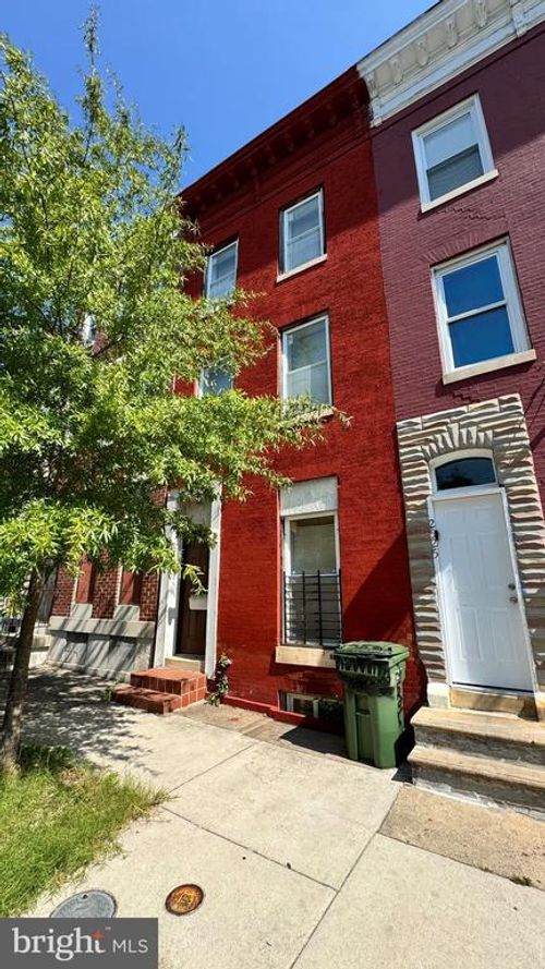 2527 Francis St, BALTIMORE, MD, 21217-1835 | Card Image