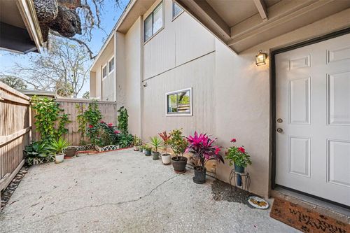 116-8606 Palm Lane, TEMPLE TERRACE, FL, 33637 | Card Image