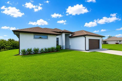 1806 Ne 21st Pl, Cape Coral, FL, 33909-4642 | Card Image