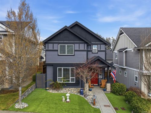 3055 Dornier Rd, Victoria, BC, V9B0N2 | Card Image