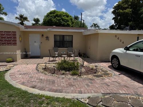 6424 Sw 20th St, Miramar, FL, 33023-2146 | Card Image