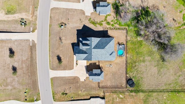 193 Raptor Beak Way, House other with 3 bedrooms, 2 bathrooms and 8 parking in Cedar Creek TX | Image 26