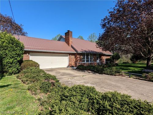 140 Vaughn Rd, Grantsville, WV, 26147-9876 | Card Image