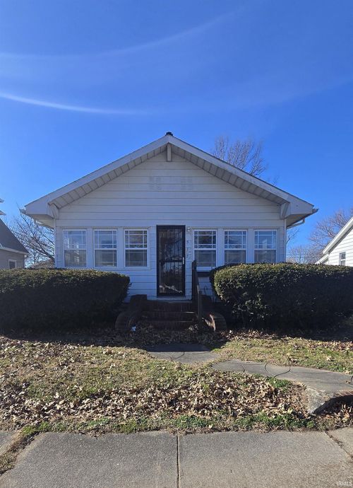 517 S Lawton St, Jasonville, IN, 47438-1903 | Card Image