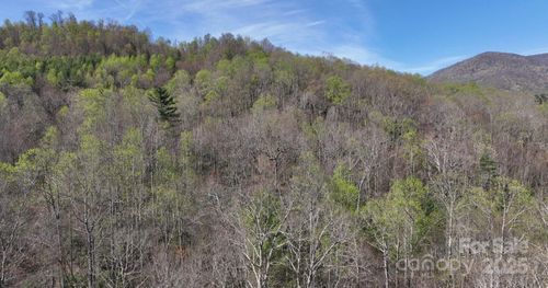 0 Gusher Knob Rd, Newland, NC, 28657 | Card Image