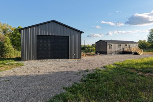 135 Union Hill Rd, Peebles, OH, 45660-9712 | Card Image