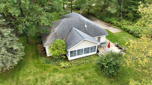 3396 Lansing Rd, Roscommon, MI, 48653-8562 | Card Image