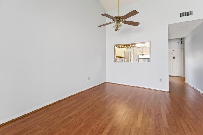 APT-1125 - 7903 Willow Spring Dr, Condo with 2 bedrooms, 2 bathrooms and null parking in Lake Worth FL | Image 4