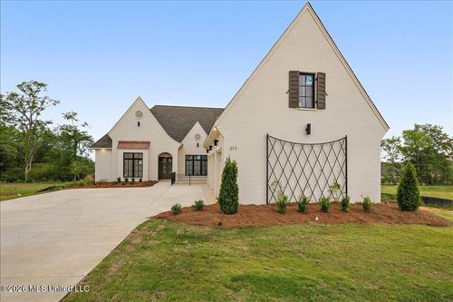 213 Welchshire Dr, Madison, MS, 39110 | Card Image