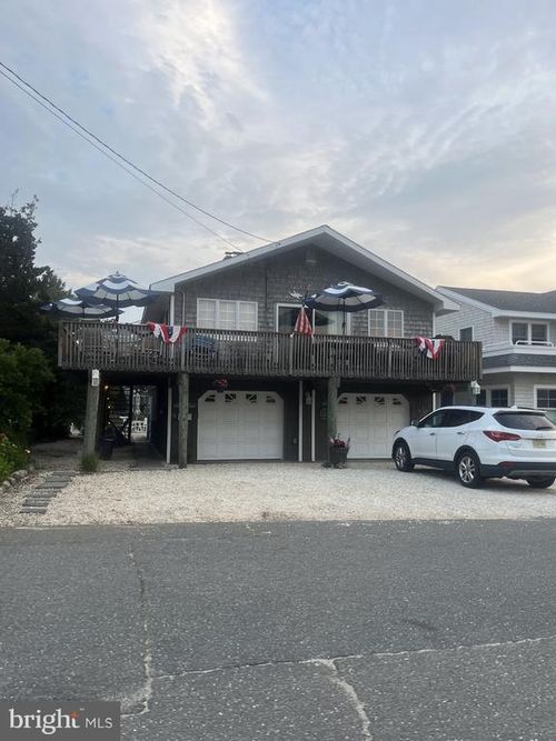 18 19th St, SURF CITY, NJ, 08008-5434 | Card Image
