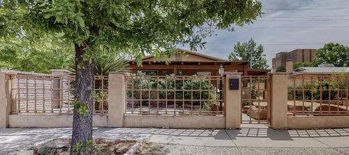 516 Arno St Ne, Albuquerque, NM, 87102-2547 | Card Image
