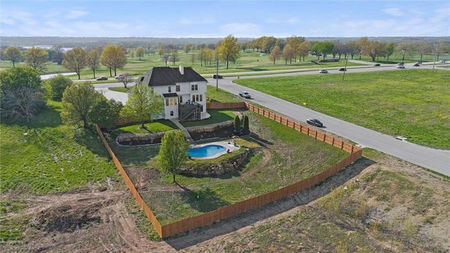 101 Sw View High Dr, House other with 5 bedrooms, 5 bathrooms and null parking in Lee's Summit MO | Image 59
