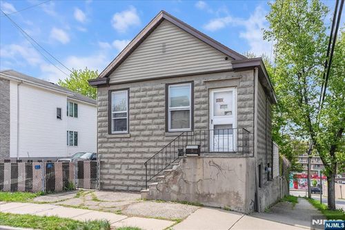 43 Maitland Place, Garfield, NJ, 07026 | Card Image