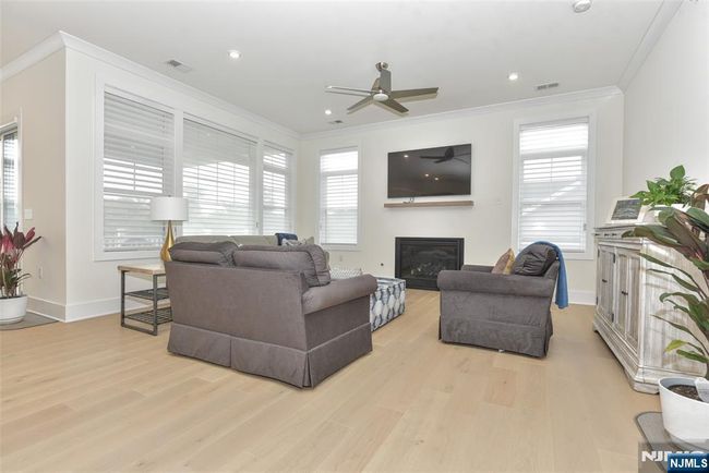 21 Castle Stuart Ct, Condo with 3 bedrooms, 3 bathrooms and null parking in River Vale NJ | Image 16