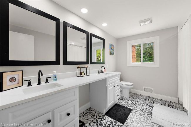 76-12231 Hillside Dr-76.jpg | Image 31