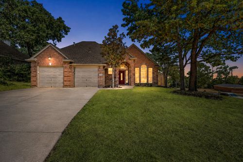 1429 Wilderness St, Denton, TX, 76205-5153 | Card Image