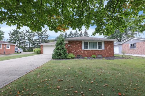 24 Sunset Dr, Shelby, OH, 44875-9415 | Card Image