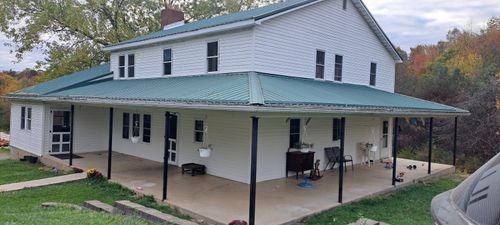 252 Moore Rd, Punxsutawney, PA, 15767-9721 | Card Image