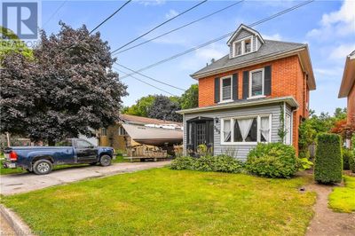 565 10 Th St W, House other with 3 bedrooms, 2 bathrooms and 5 parking in Owen Sound ON | Image 3