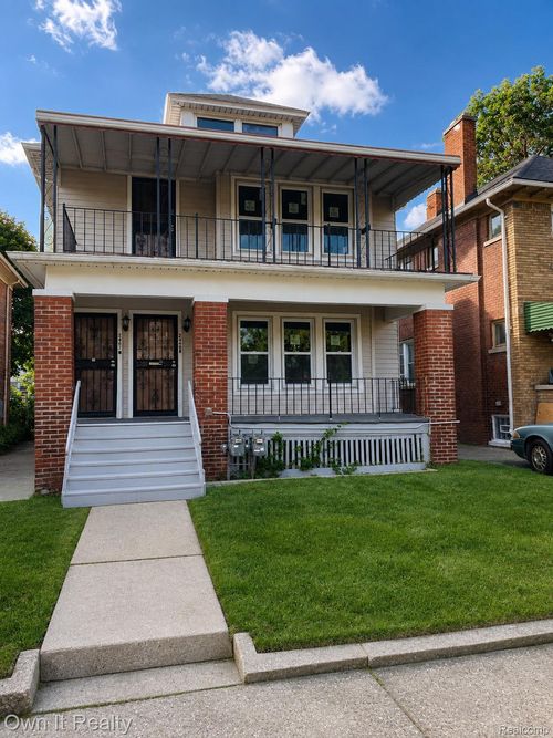 2490 Glendale St, Detroit, MI, 48238-3525 | Card Image